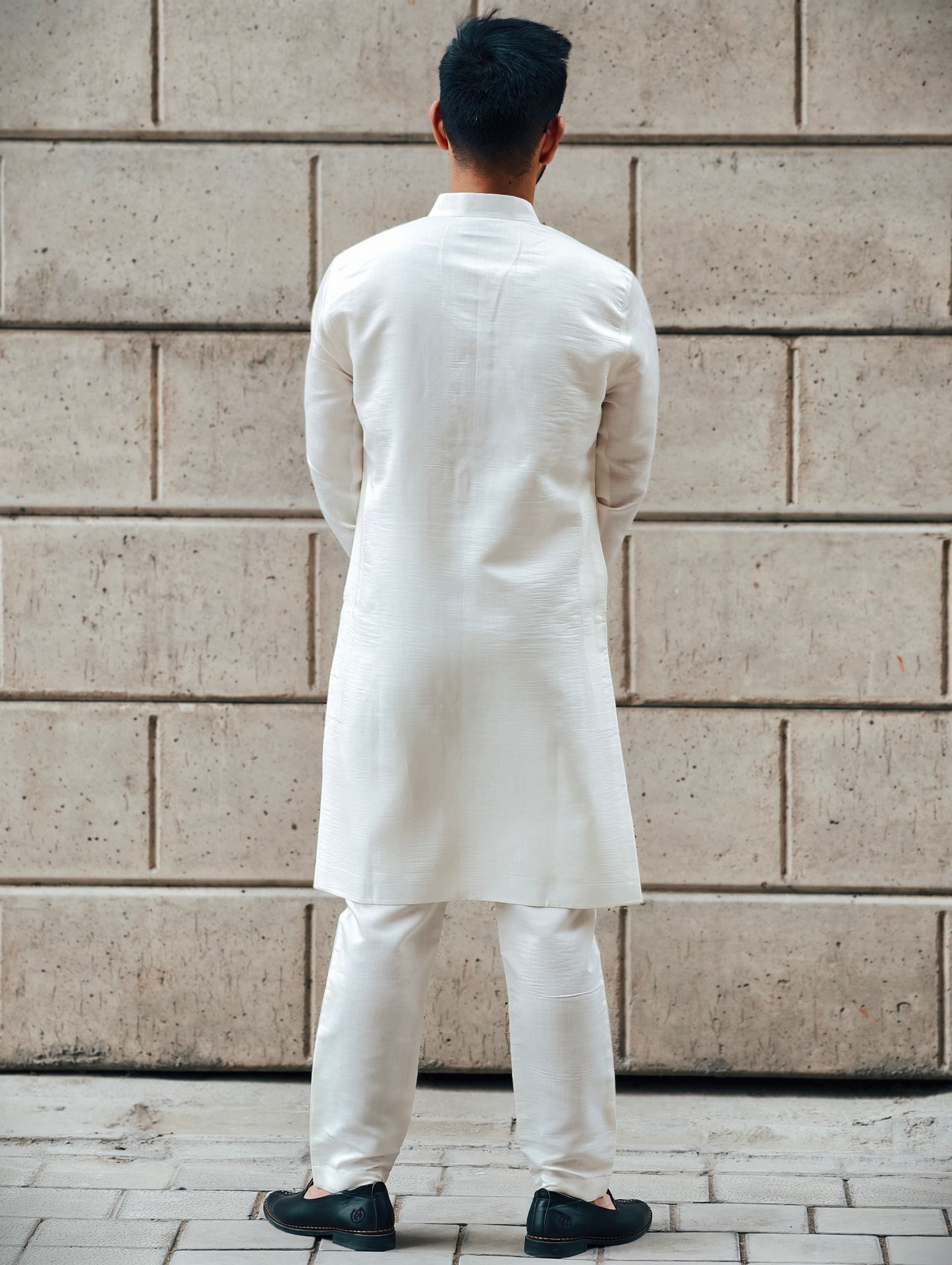 Men's Luxe Off-white Soft Silk Kurta Pajama