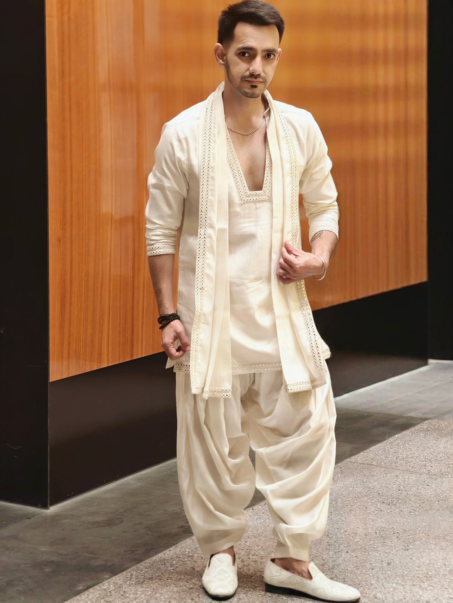 Men’s Ivory Mirror Work Kurta Dhoti & Dupatta Set