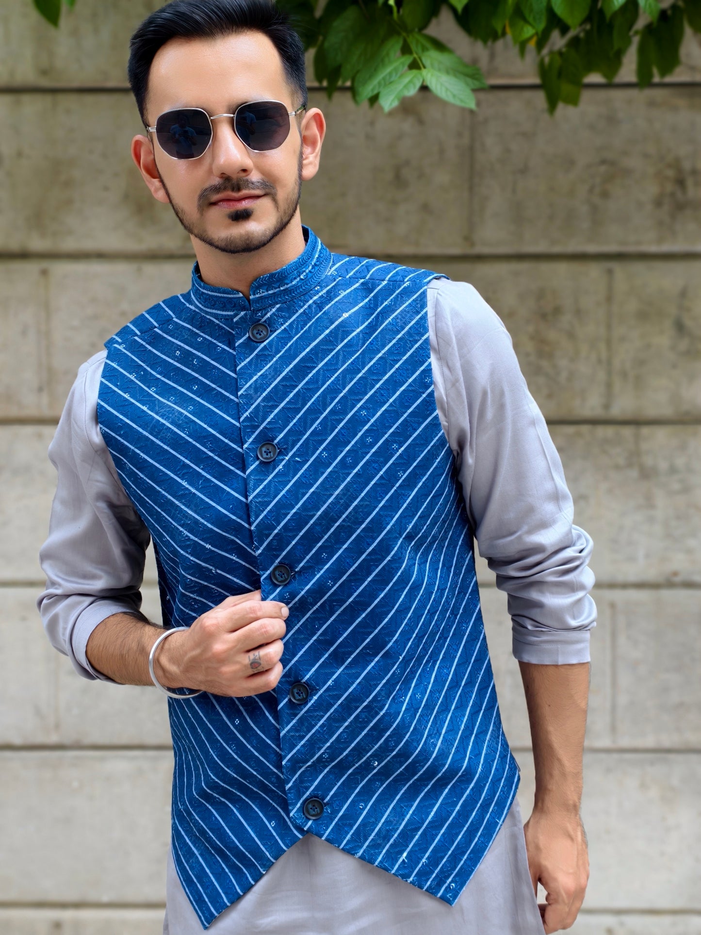 Men’s Grey Kurta Pajama with V-Style Striped Blue Nehru Jacket | Ethnic Wear Set for Parties & Festive Occasions